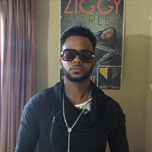 Meet your Posher, Adilson